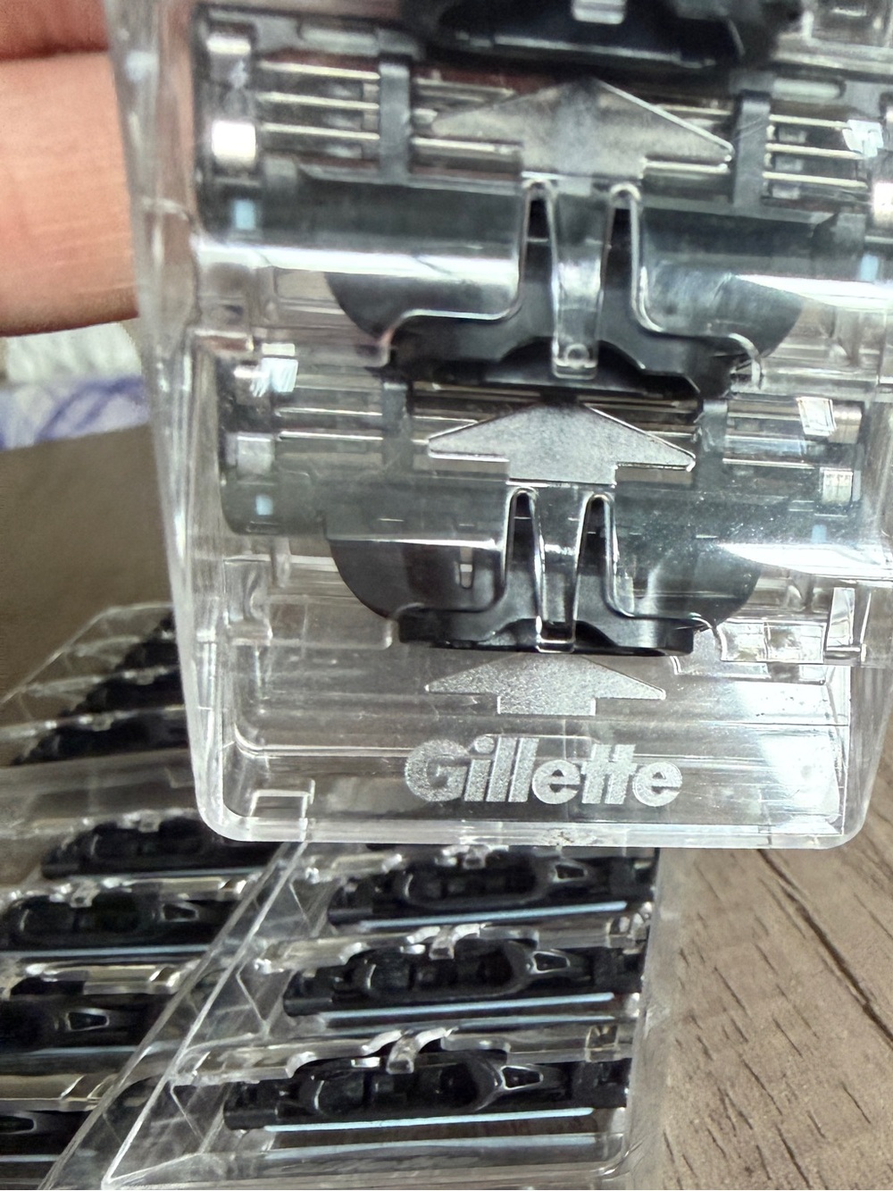 Gillette Mach3 Razor Blade Refills, Razor Cartridges, 20 сt - Picture 3 of 3
